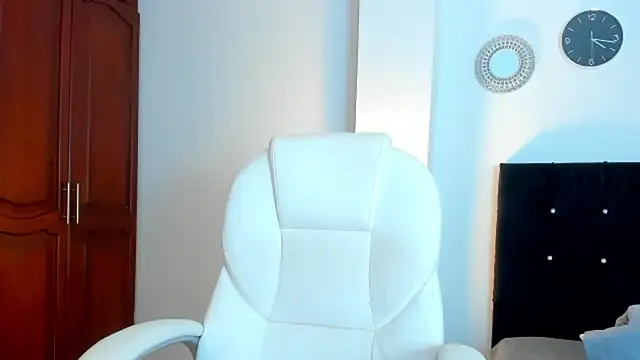 kathyajhonss online show from 04-21-26, 09:17