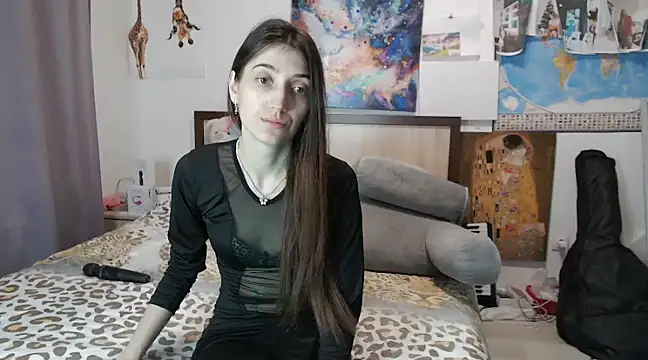 Snapshot of Iren chatting on 03-09-25, 12:10 Iren online show from 03-09-25, 12:10