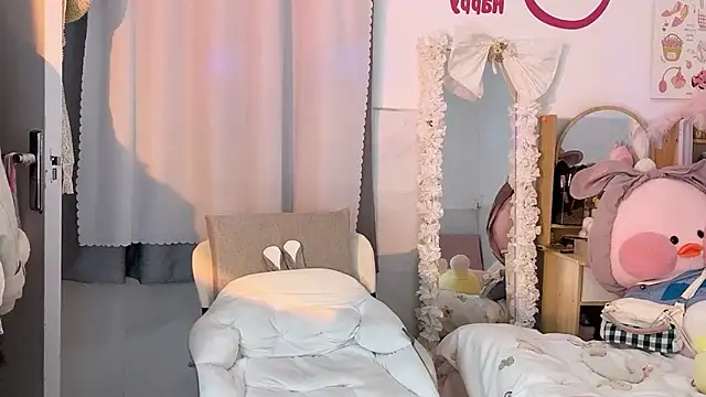 Carly 1 online show from 12-20-24, 03:31