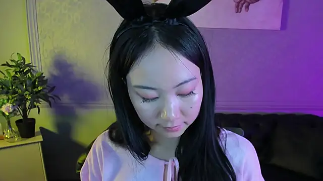 Snapshot of Inari_Okami_ chatting on 12-08-24, 01:13 Inari Okami  online show from 12-08-24, 01:13