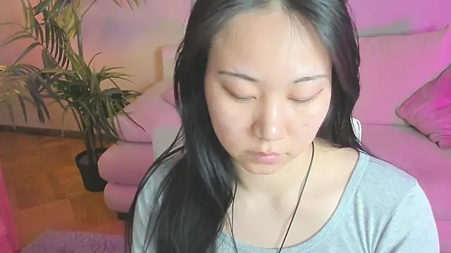 Snapshot of Inari_Okami_ chatting on 02-09-25, 02:18 Inari Okami  online show from 02-09-25, 02:18