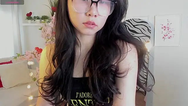 Snapshot of Inari_Okami_ chatting on 03-18-25, 06:03 Inari Okami  online show from 03-18-25, 06:03