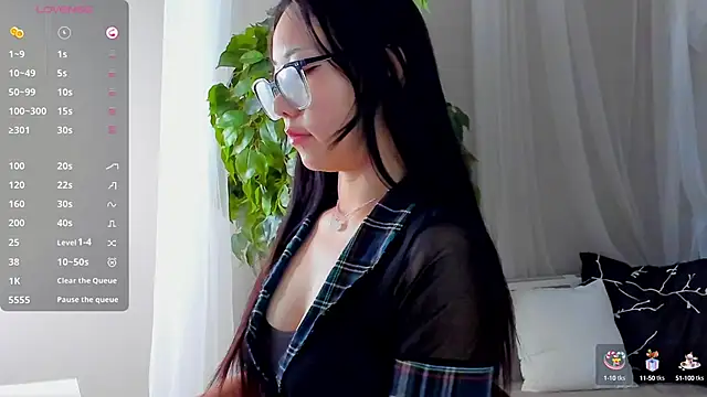 Snapshot of Inari_Okami_ chatting on 03-23-25, 06:47 Inari Okami  online show from 03-23-25, 06:47