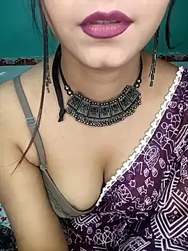 Snapshot of Diamond_queeen chatting on 12-01-24, 09:59 Diamond queeen online show from 12-01-24, 09:59