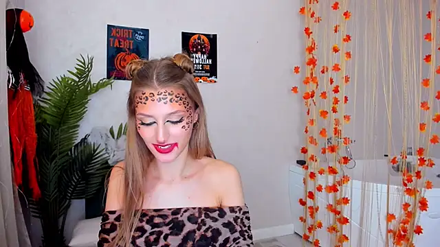 NaturalBeaty online show from 10-31-25, 12:39