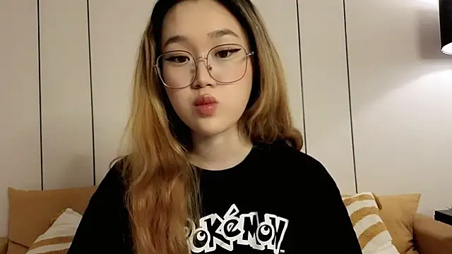 Jennatyan online show from 04-24-26, 02:58