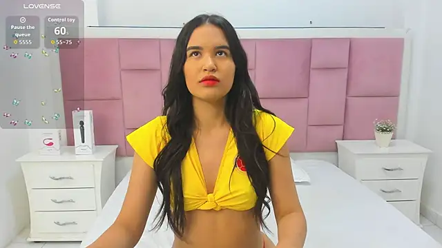 Snapshot of kaily_sweet1 chatting on 11-02-25, 11:12 kaily sweet1 online show from 11-02-25, 11:12