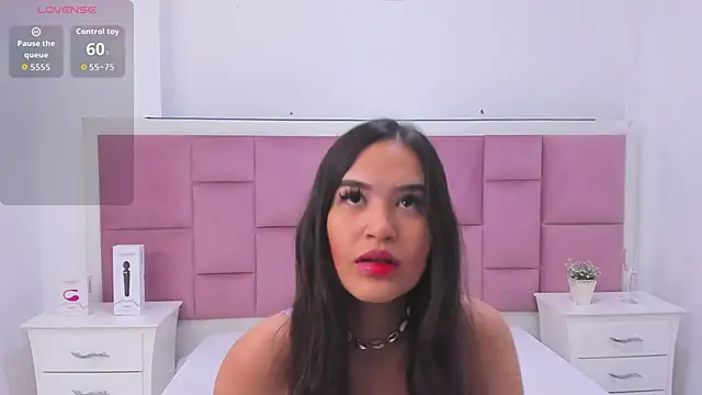 Snapshot of kaily_sweet1 chatting on 11-08-25, 11:21 kaily sweet1 online show from 11-08-25, 11:21