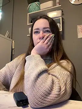 Snapshot of Emma_B1uem chatting on 12-24-24, 07:55 Emma B1uem online show from 12-24-24, 07:55