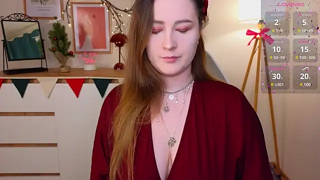 Snapshot of Emma_B1uem chatting on 12-26-24, 09:26 Emma B1uem online show from 12-26-24, 09:26