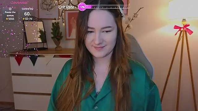 Snapshot of Emma_B1uem chatting on 12-31-24, 08:12 Emma B1uem online show from 12-31-24, 08:12