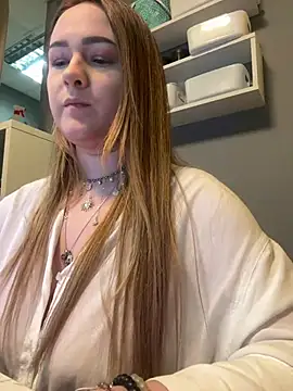 Snapshot of Emma_B1uem chatting on 01-11-25, 09:36 Emma B1uem online show from 01-11-25, 09:36