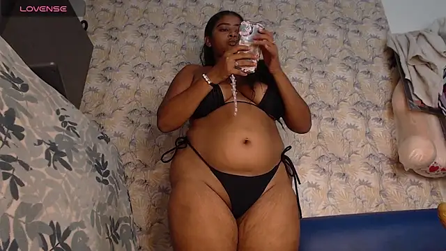 LaCrespaHerrera online show from 10-10-25, 11:15