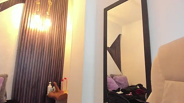 laurin clauz  online show from 01-08-25, 10:16