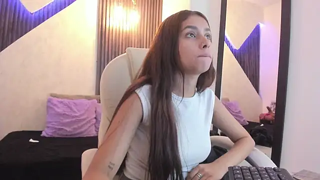 laurin clauz  online show from 01-23-25, 04:04