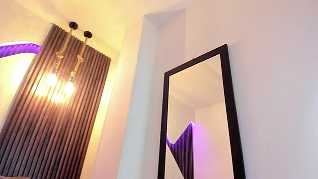 laurin clauz  online show from 02-14-25, 03:47