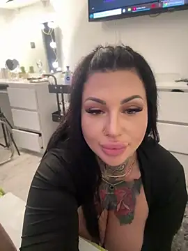 krysstal003 online show from 12-16-24, 10:24