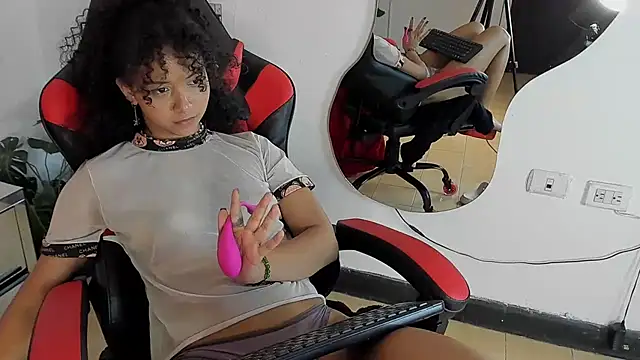 Milanxht online show from 03-12-25, 11:54