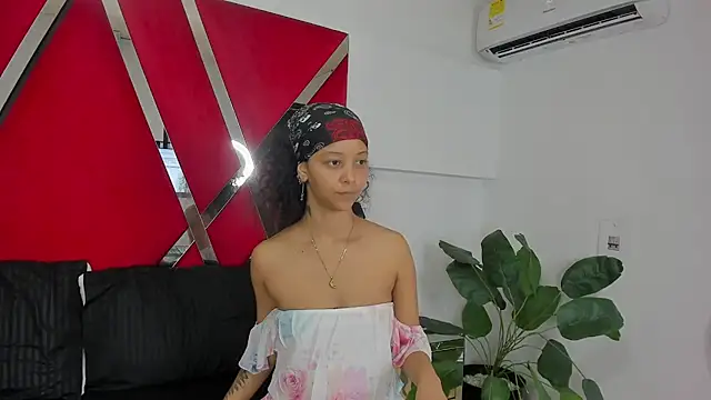 Milanxht online show from 11-23-25, 08:30