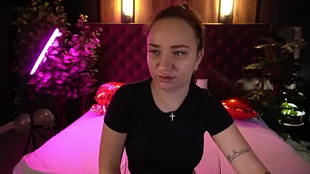 ElysLunar online show from 02-10-26, 01:37