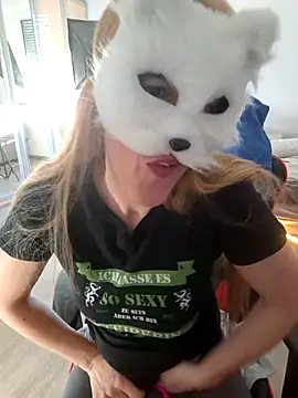 Hexe12346 online show from 02-25-26, 06:45