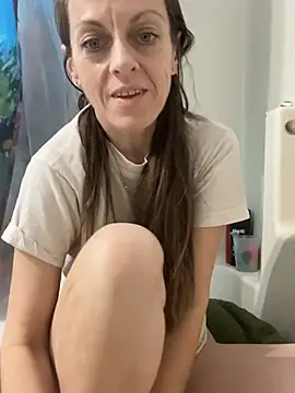 DavinaRay online show from 02-18-25, 09:20