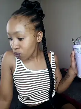 Snapshot of CocoSexyBabe chatting on 01-20-25, 10:29 CocoSexyBabe online show from 01-20-25, 10:29