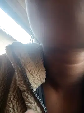 Snapshot of CocoSexyBabe chatting on 02-20-25, 08:06 CocoSexyBabe online show from 02-20-25, 08:06