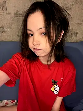 Snapshot of lalallalalaa- chatting on 09-20-25, 02:07 lalallalalaa- online show from 09-20-25, 02:07