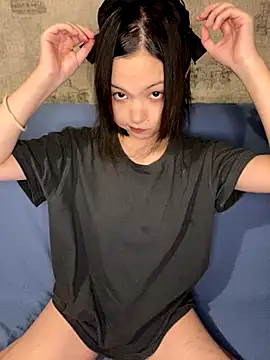 Snapshot of lalallalalaa- chatting on 10-09-25, 03:10 lalallalalaa- online show from 10-09-25, 03:10