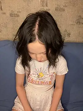 Snapshot of lalallalalaa- chatting on 11-07-25, 03:12 lalallalalaa- online show from 11-07-25, 03:12