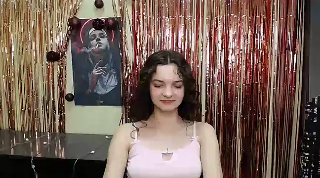 Snapshot of _SusieSu_ chatting on 01-09-25, 10:52  SusieSu  online show from 01-09-25, 10:52