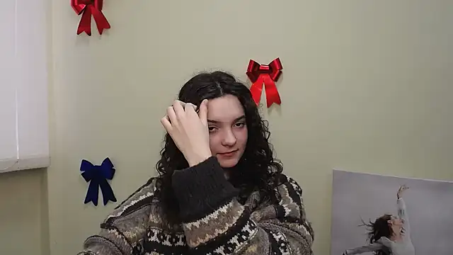 Snapshot of _SusieSu_ chatting on 01-15-25, 10:27  SusieSu  online show from 01-15-25, 10:27