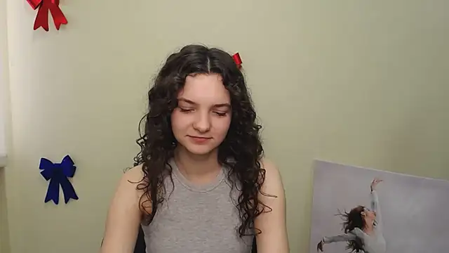 Snapshot of _SusieSu_ chatting on 01-19-25, 10:39  SusieSu  online show from 01-19-25, 10:39