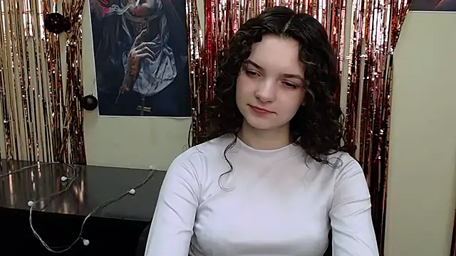 Snapshot of _SusieSu_ chatting on 03-05-25, 01:28  SusieSu  online show from 03-05-25, 01:28