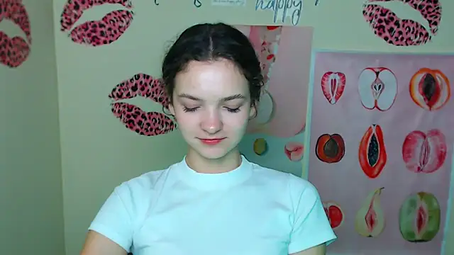 Snapshot of _SusieSu_ chatting on 11-09-25, 07:28 SusieSu online show from 11-09-25, 07:28