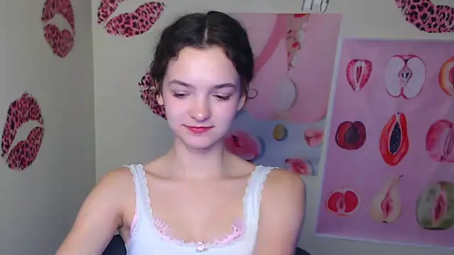 Snapshot of _SusieSu_ chatting on 11-27-25, 01:24 SusieSu online show from 11-27-25, 01:24