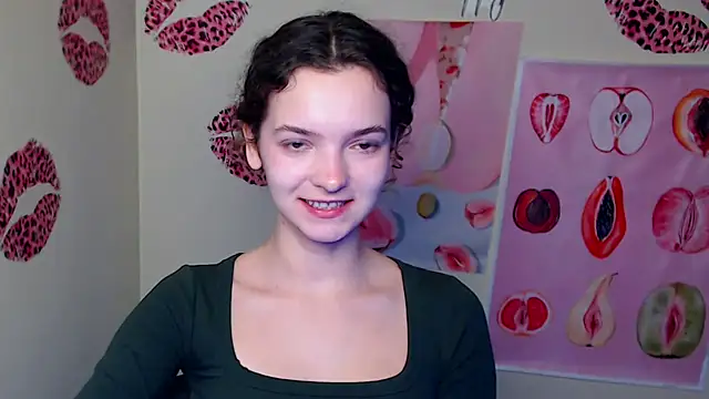 Snapshot of _SusieSu_ chatting on 11-28-25, 01:14 SusieSu online show from 11-28-25, 01:14