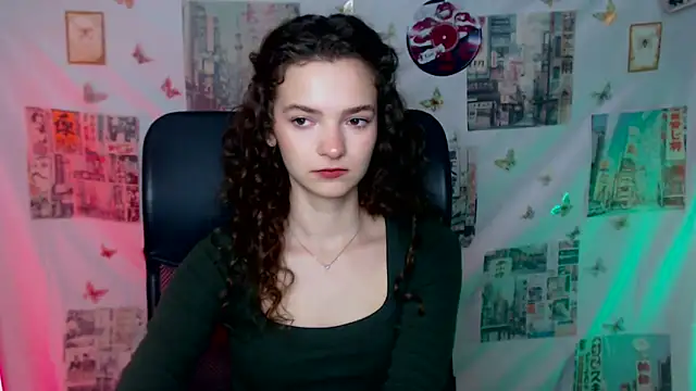  SusieSu  online show from 04-17-26, 06:05