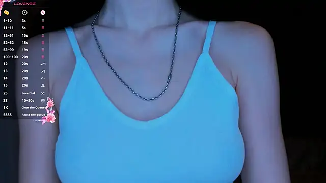 EvaBradley online show from 12-18-24, 03:55