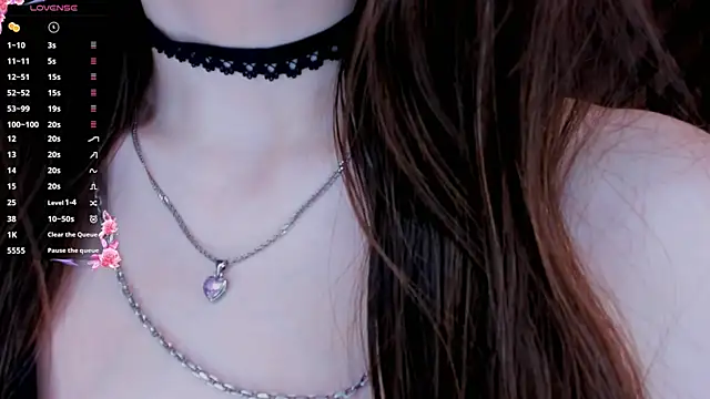 EvaBradley online show from 12-30-24, 04:29