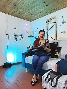 Snapshot of keila_j chatting on 06-05-26, 09:59 keila j online show from 06-05-26, 09:59