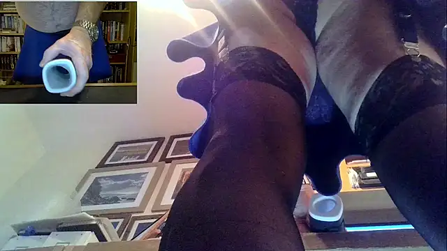 nataliecdlive online show from 12-07-24, 12:08