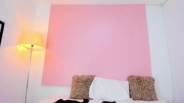 Snapshot of andyylove_jk chatting on 01-08-26, 11:56 andyylove jk online show from 01-08-26, 11:56