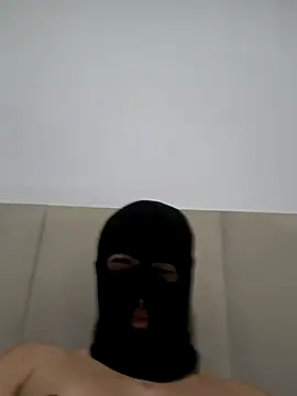 erickcpk1 online show from 09-11-25, 03:01