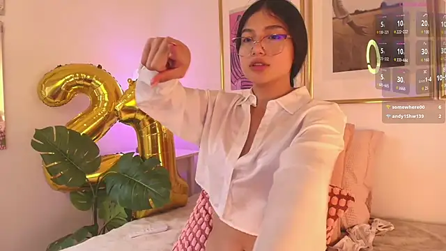 Eva depp online show from 03-13-25, 03:17