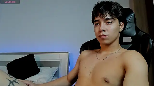 facebaby1 online show from 11-30-25, 03:21