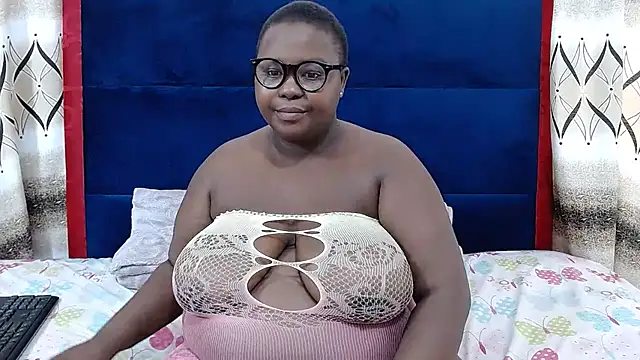 Snapshot of Sexybubbles14xxx chatting on 02-05-25, 07:50 Sexybubbles14xxx online show from 02-05-25, 07:50