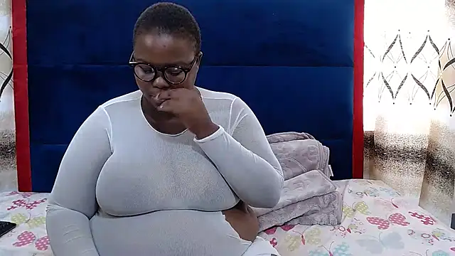 Snapshot of Sexybubbles14xxx chatting on 02-06-25, 07:02 Sexybubbles14xxx online show from 02-06-25, 07:02