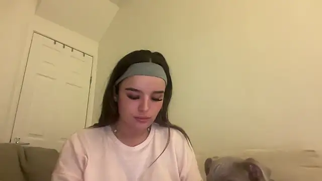 Snapshot of maisiesmithx chatting on 01-27-25, 04:41 maisiesmithx online show from 01-27-25, 04:41